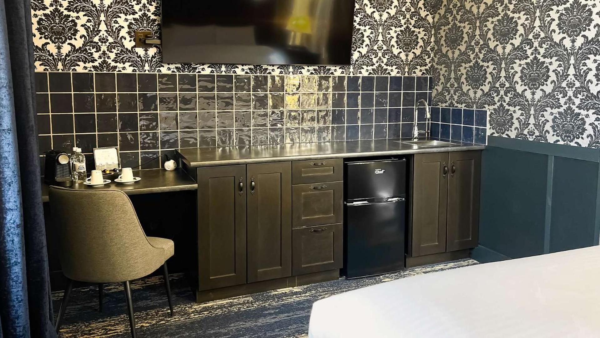 דוסון סיטי Midnight Sun, A Coast Hotel מראה חיצוני תמונה